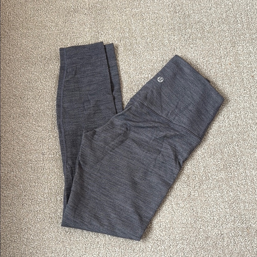 LULULEMON gray align leggings